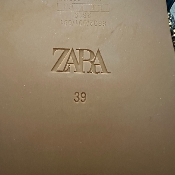 Zara Brown Sandals - Picture 3 of 3